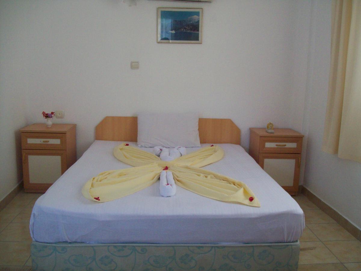 בלדיבי Ipsos Hotel מראה חיצוני תמונה