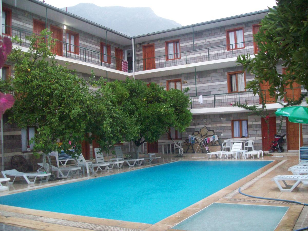 בלדיבי Ipsos Hotel מראה חיצוני תמונה